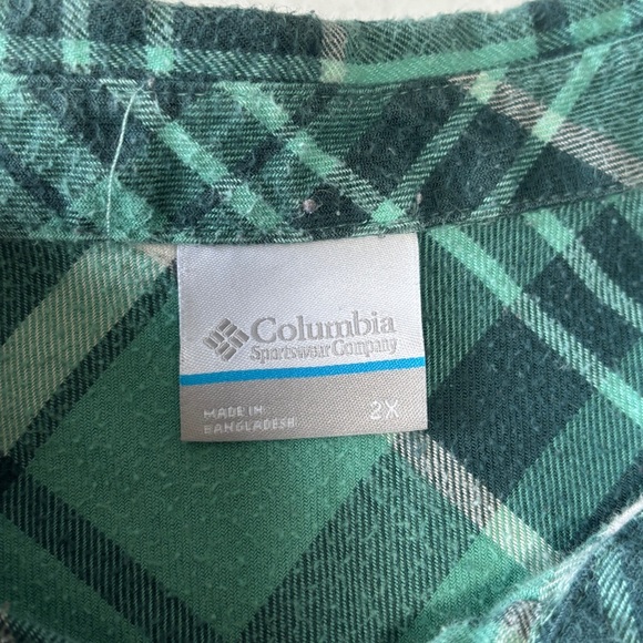 Columbia Green Plaid Cotton Long Sleeve Flannel Button-Up Shirt - Picture 2 of 7